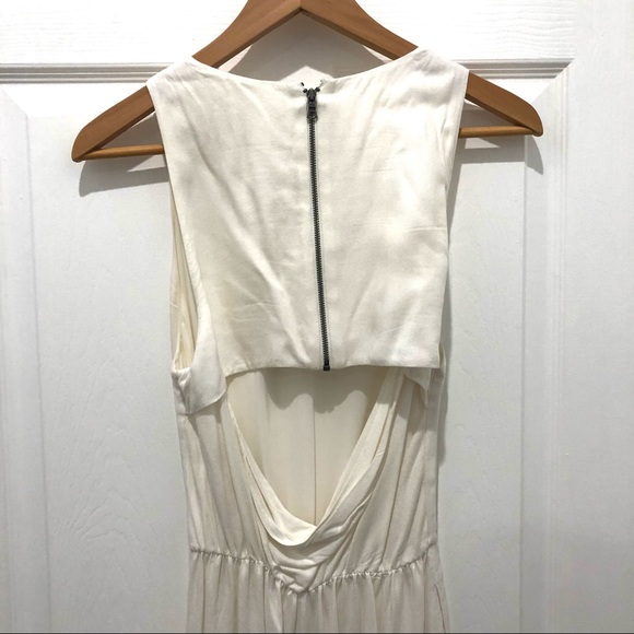 White Alice+Olivia romper. Size 2. - Picture 3 of 5